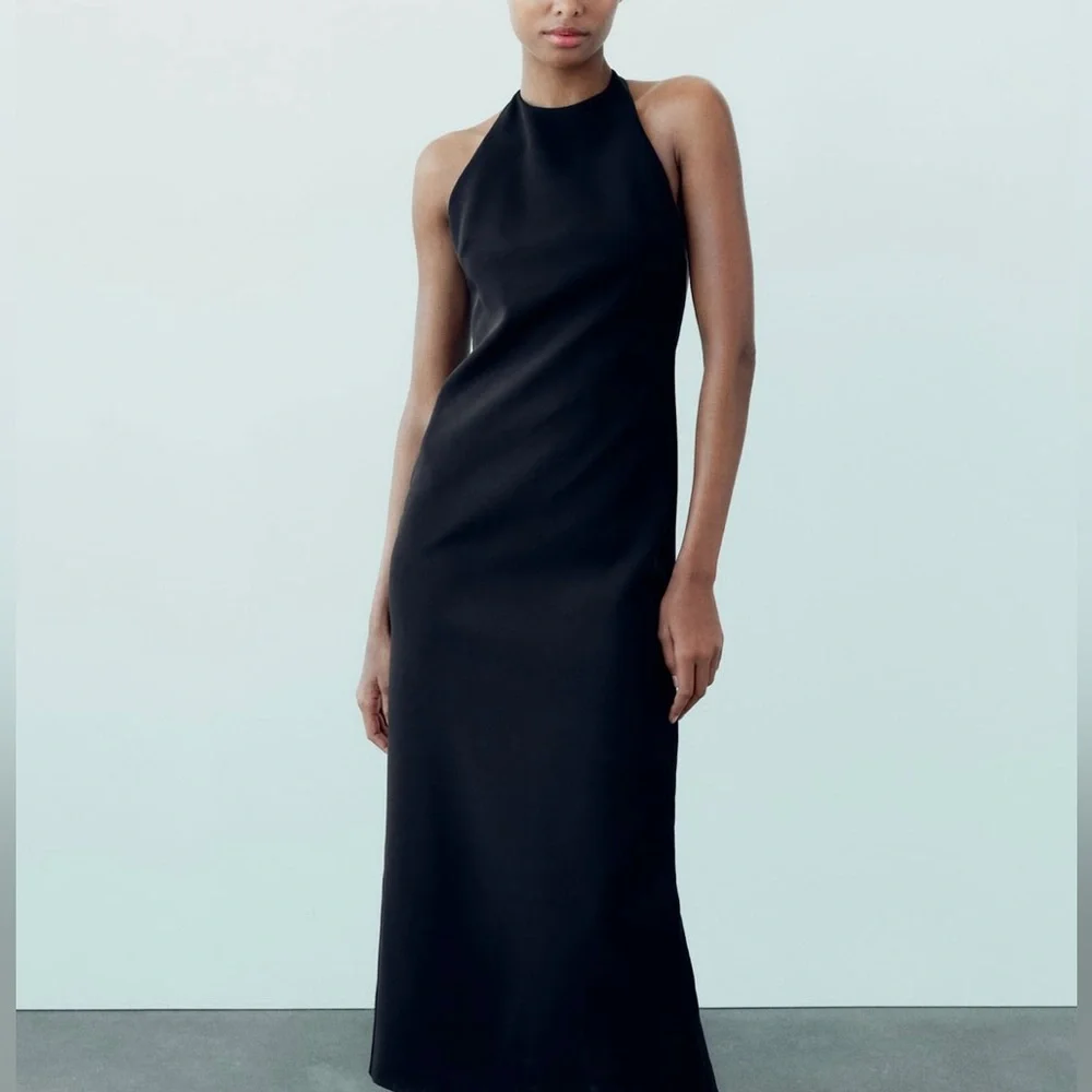 Dress - Picture 3 of 5